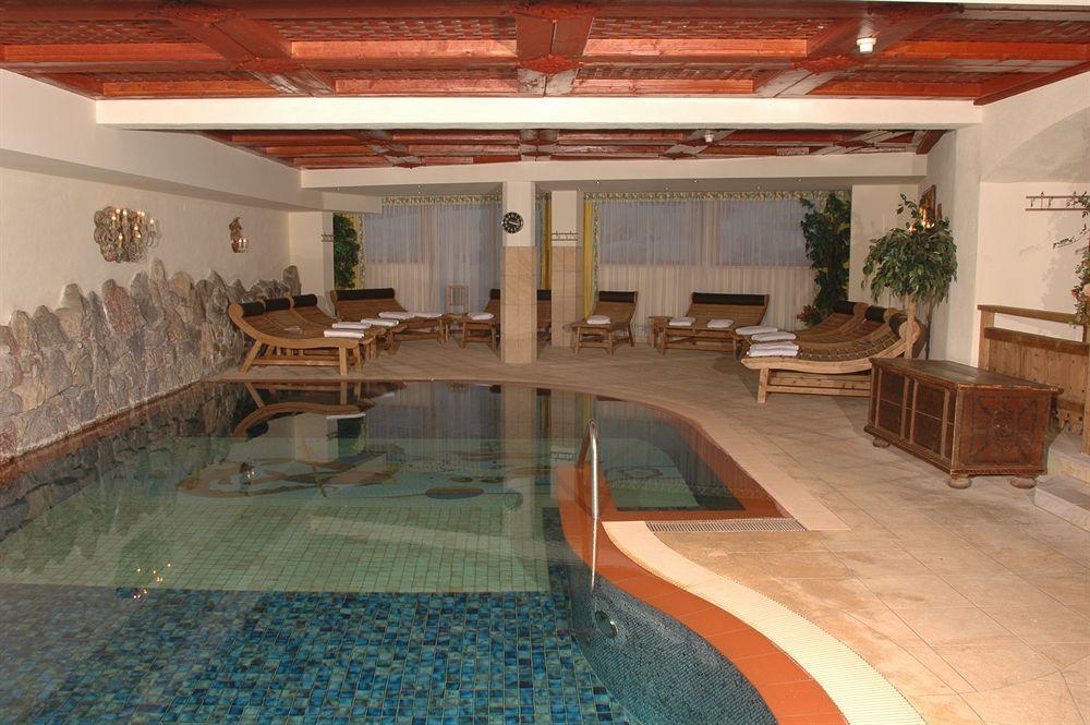Raffl'S St. Antoner Hof Hotel Sankt Anton am Arlberg Luaran gambar