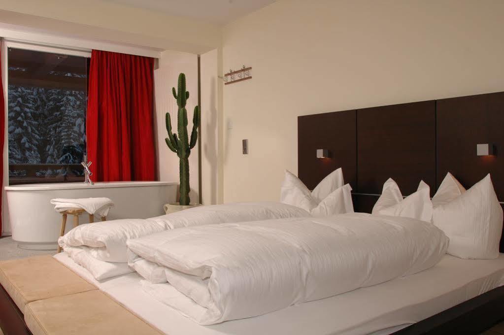 Raffl'S St. Antoner Hof Hotel Sankt Anton am Arlberg Luaran gambar